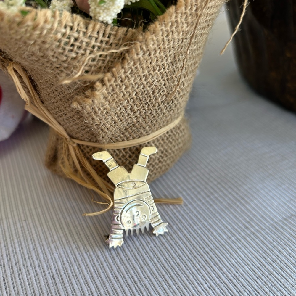 Silver Little Boy Brooch/Pendant